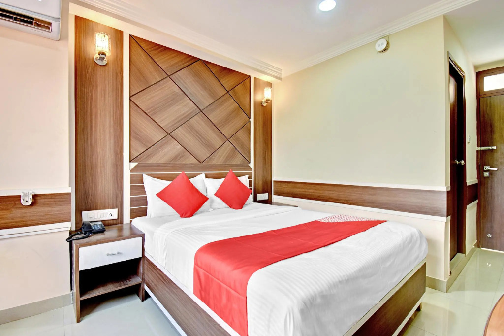 Hotel O Srinivasa Residency