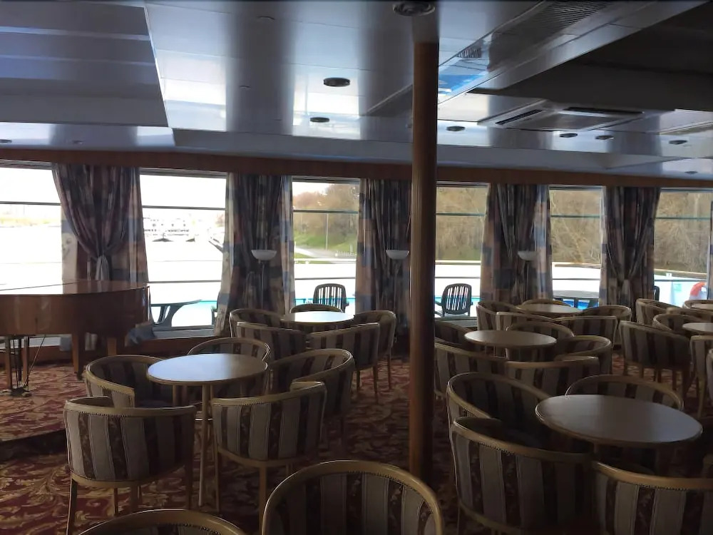 Hotel Flotel M.s. Radischev