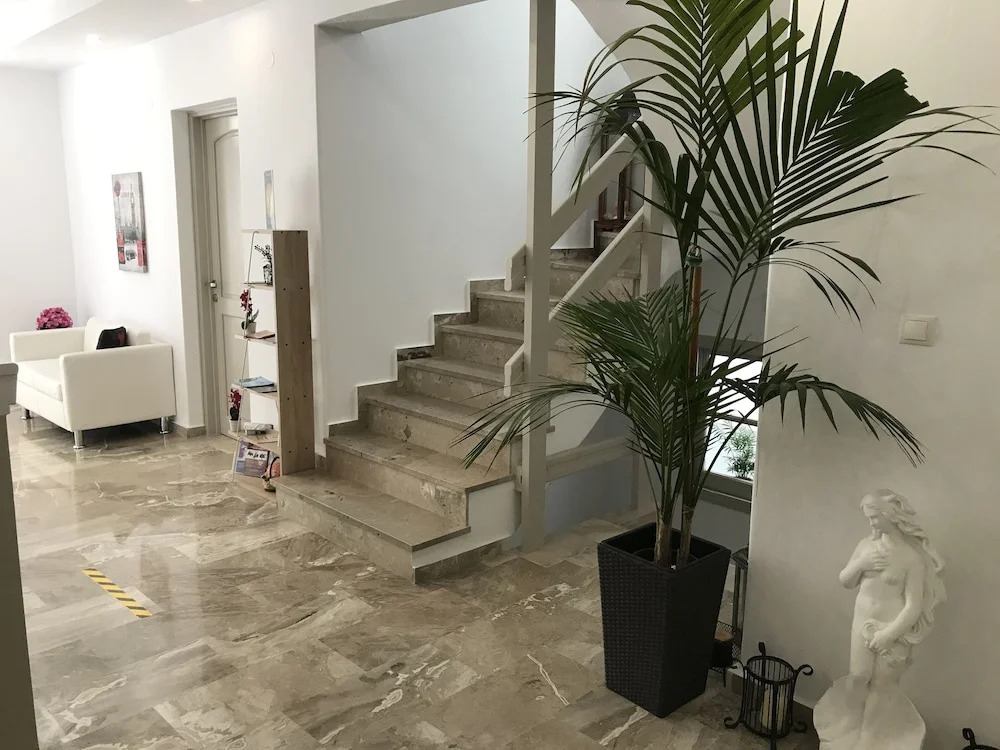 Vassiliki Rooms