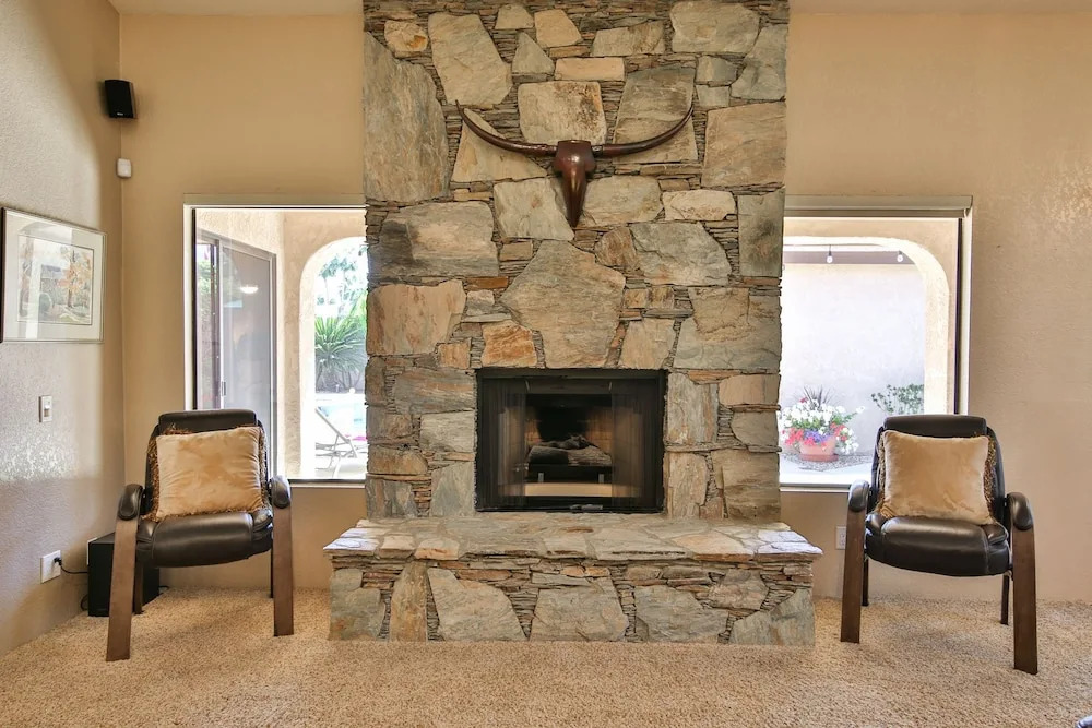 Oasis in the Heart Of Palm Springs - Four Bedroom Home