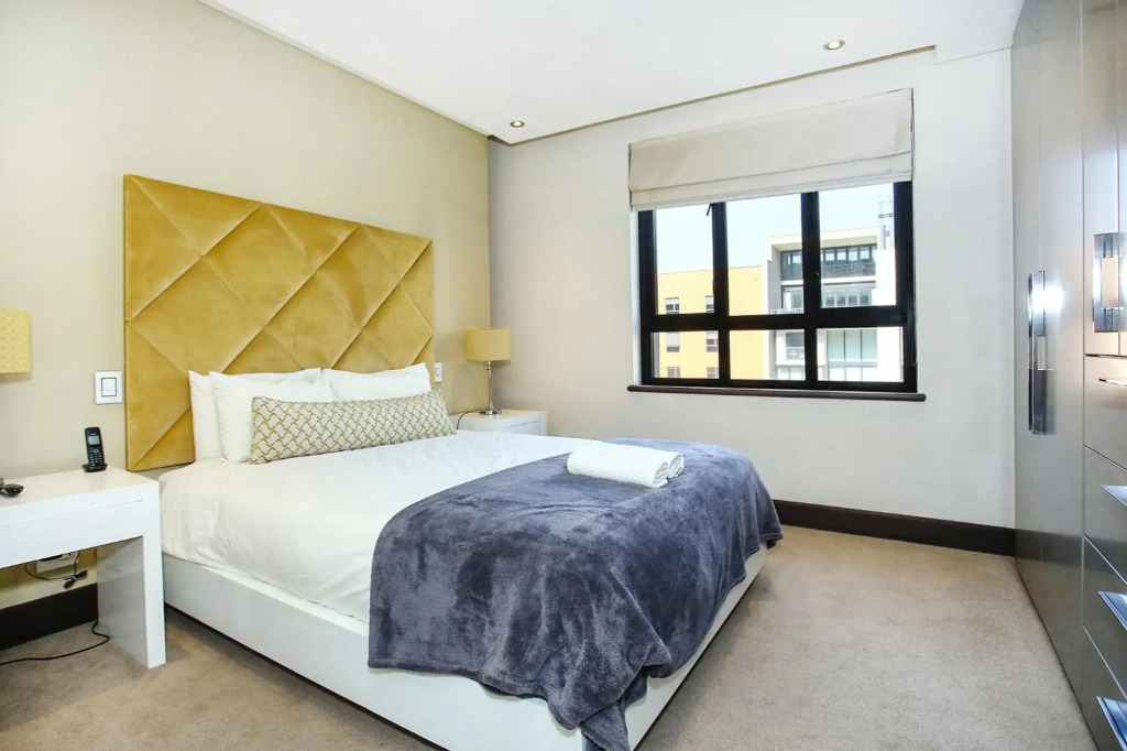 Melrose Arch Luxury Apartment