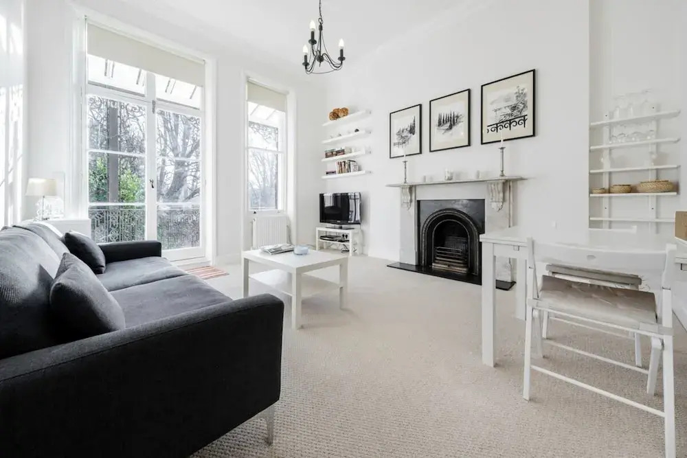 Elegant Earl's Court 2 bed 2 Bath Near Tube