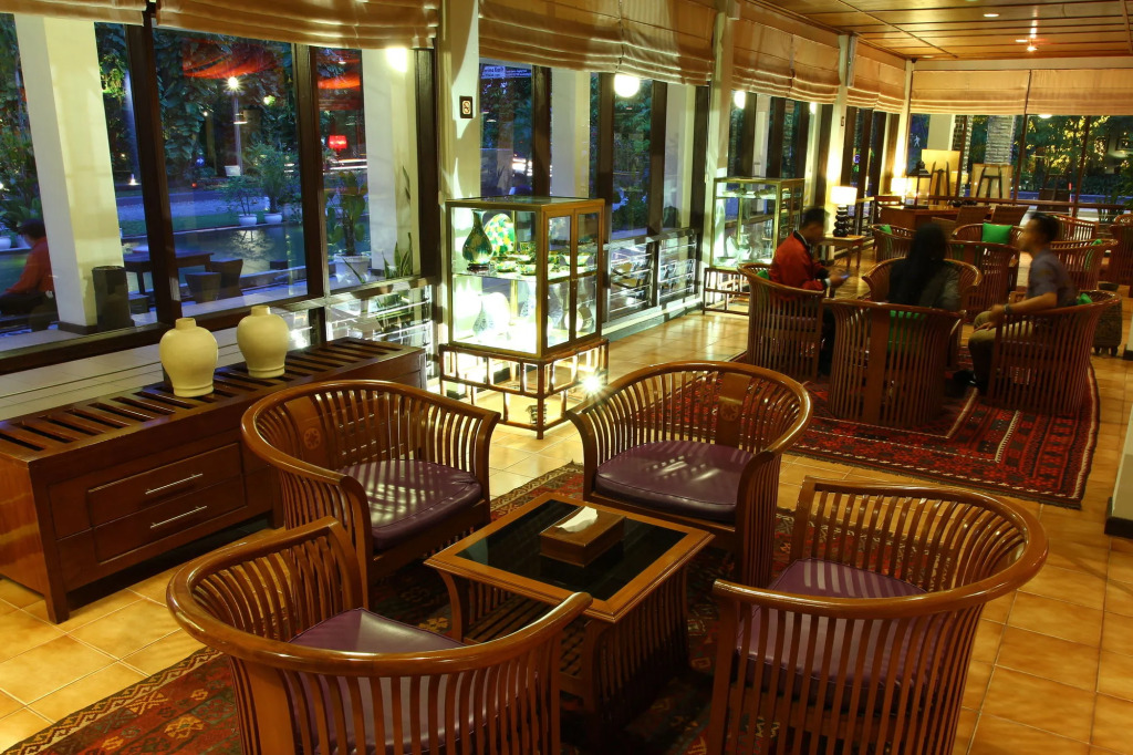 Mesra Business & Resort Hotel