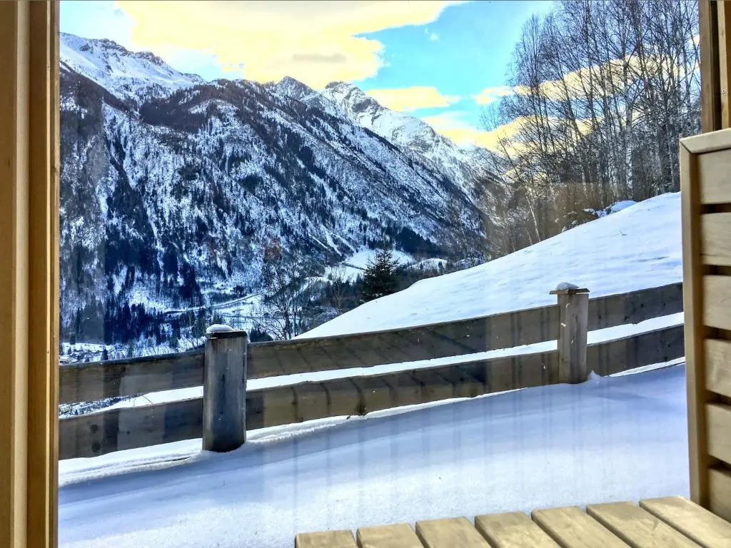 Ski-in Ski-out Chalet Maiskogel 17A by Alpen Apartments