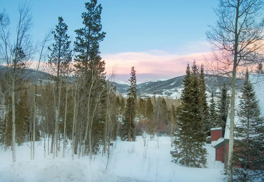 South Peak Lodge