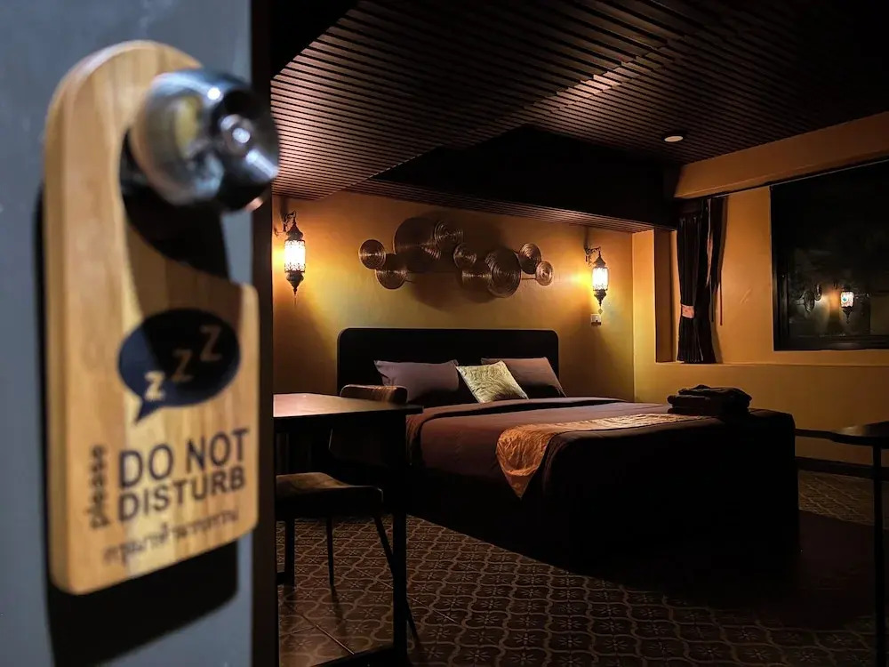 Phoenix Room