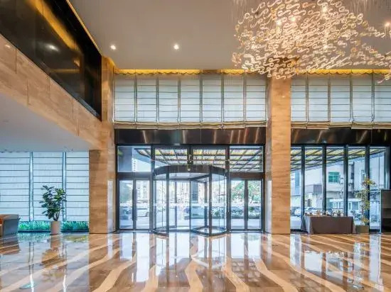 Rezen Select Hotel (Taizhou Linhai Duqiao Baolong Square)