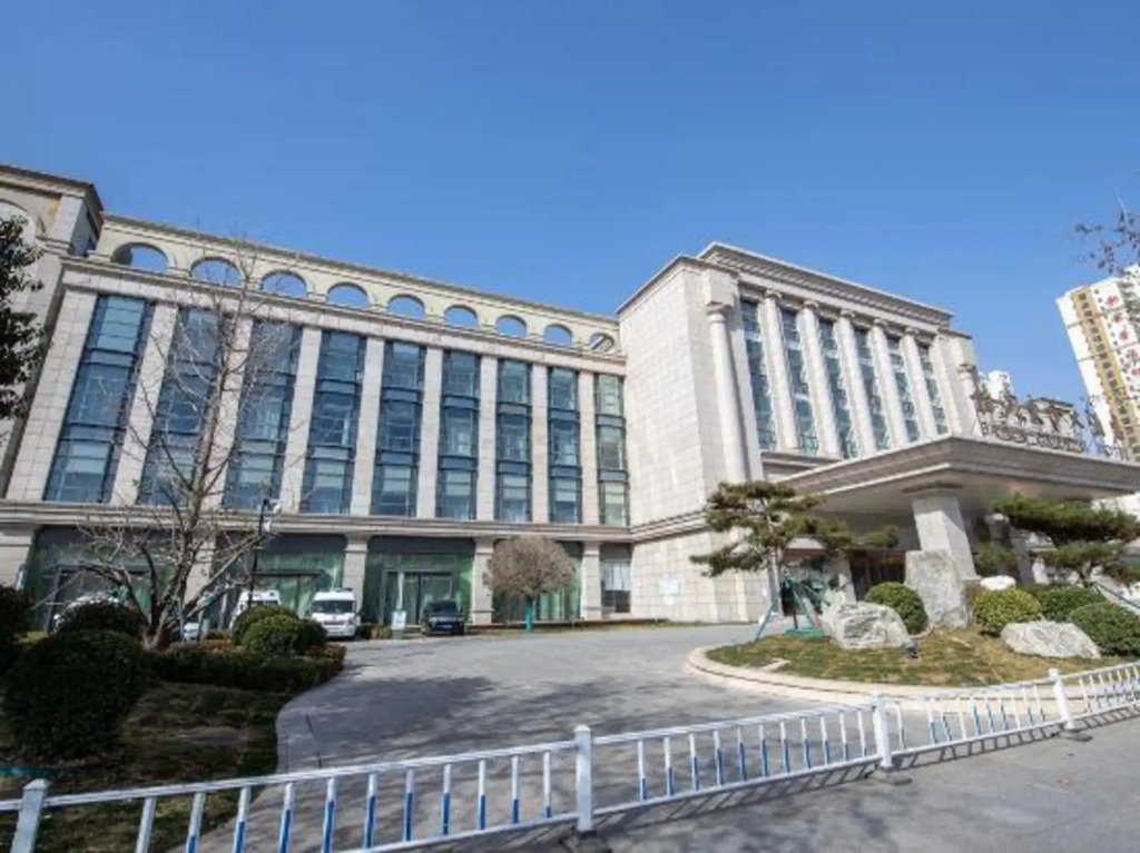 Bairun Oriental Hotel