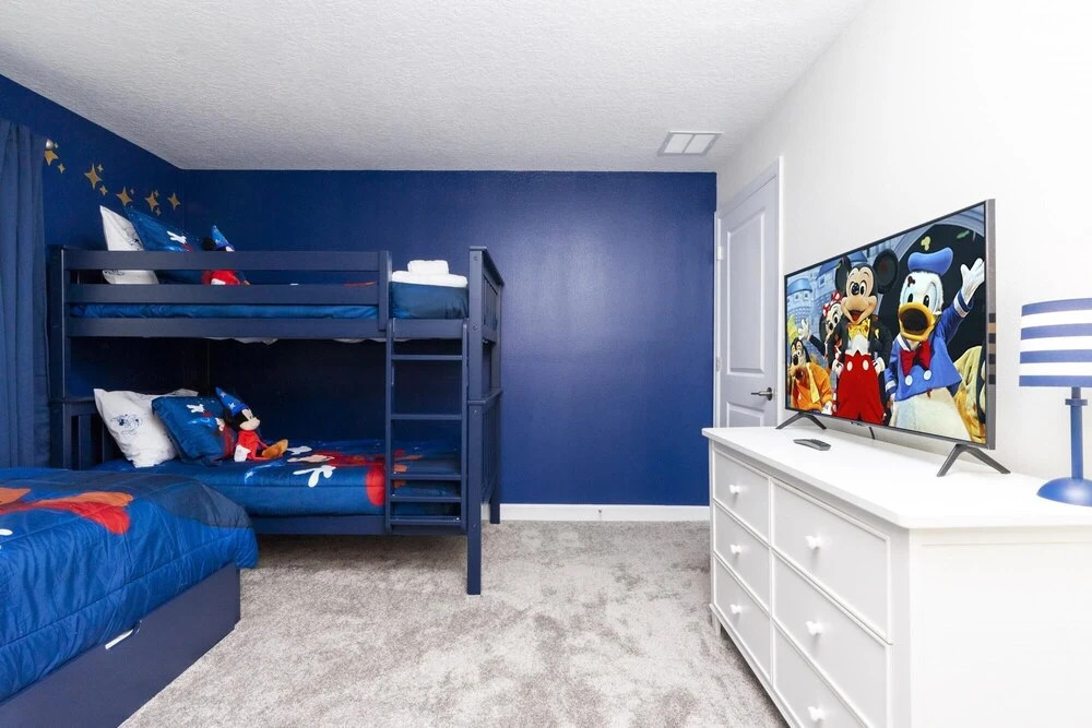Stunning 5 Bd w/ Pool Close to Disney 2905