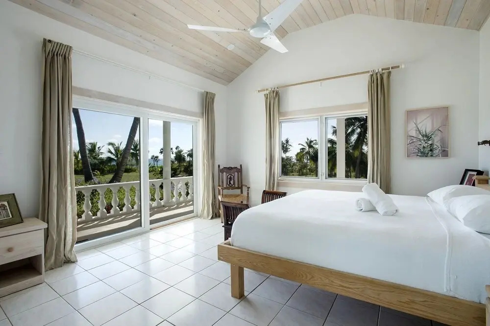 La Bougainvillea Estate 12 Bedroom Duplex