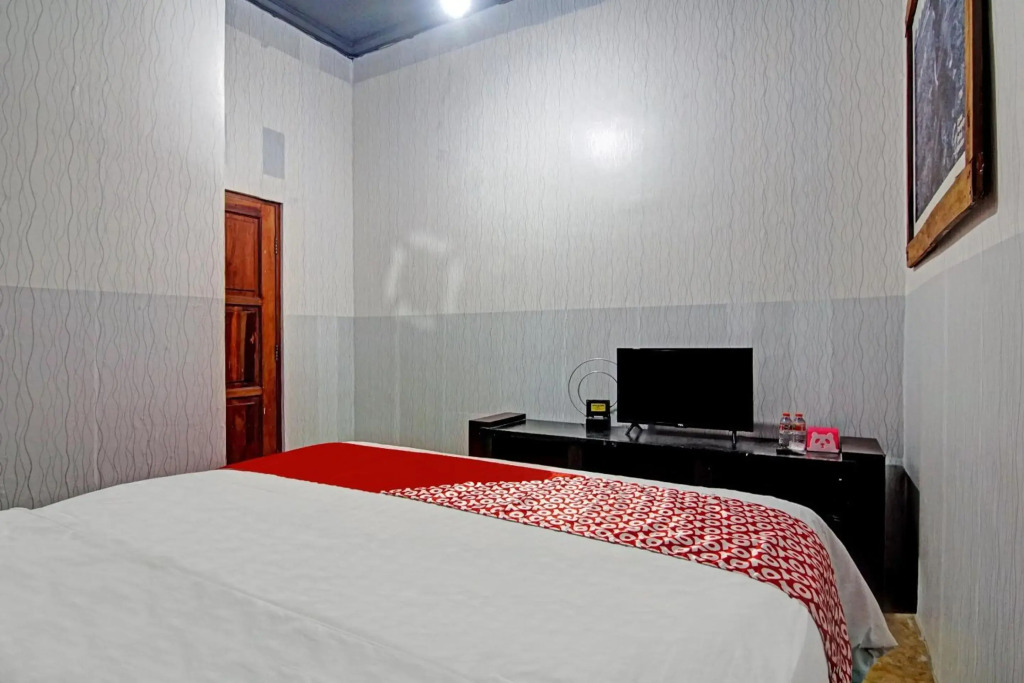 SUPER OYO 90358 Poris Residence Syariah