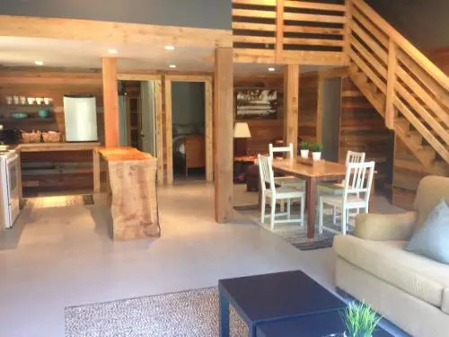 The Outside Inn