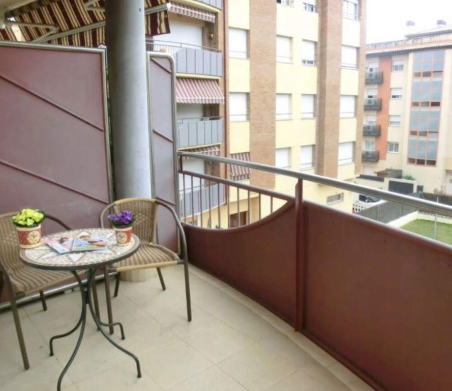 Apartment - 3 Bedrooms with Pool - 106587