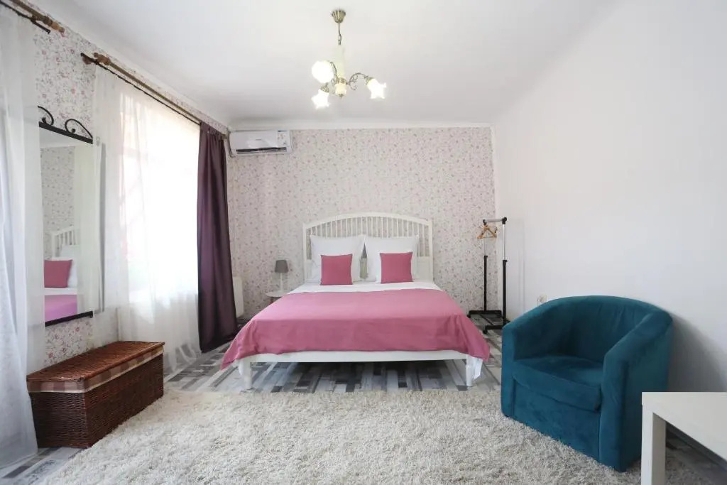 Union Square Apartment 2