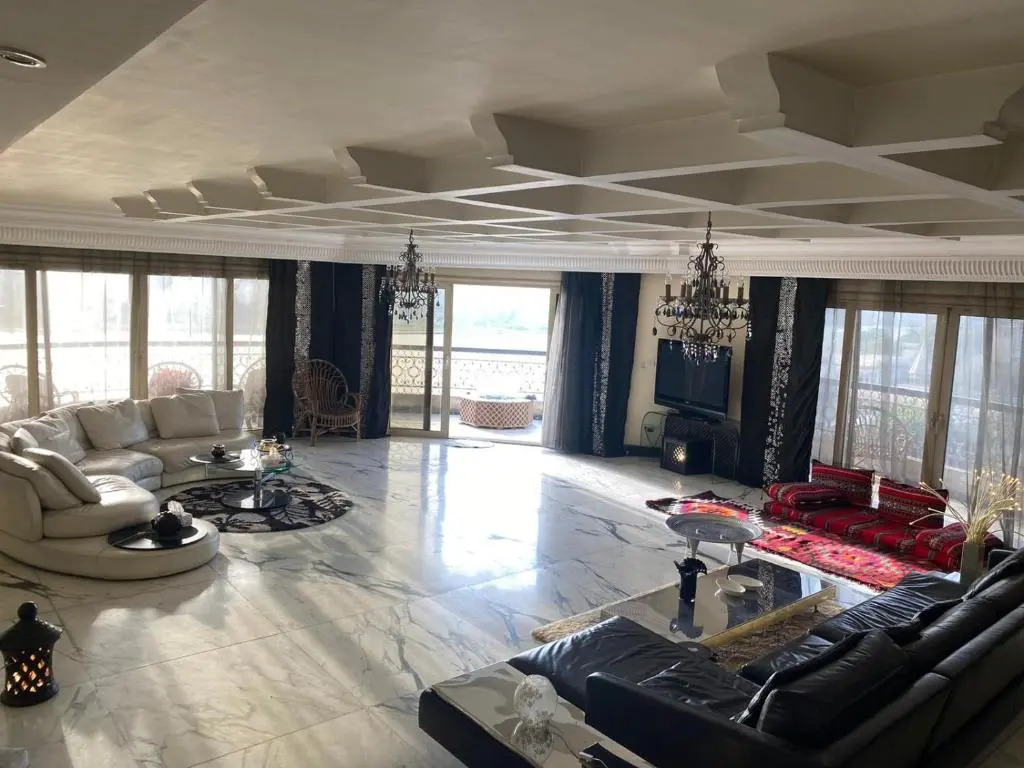 Diamond Cairo apartment 4 Bed Rooms
