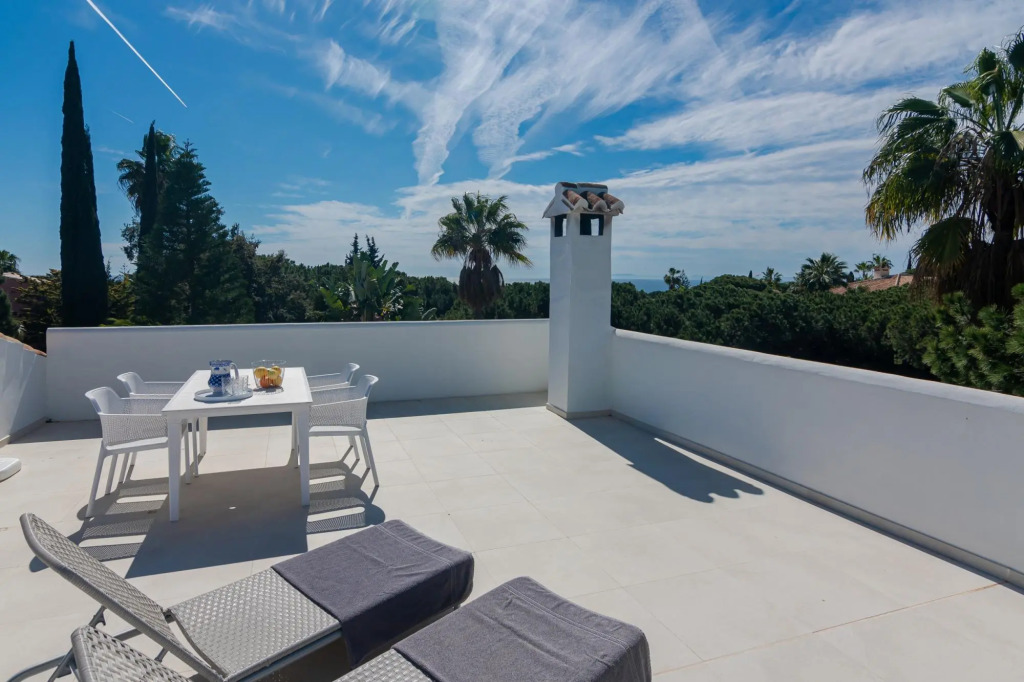8738 - Great Villa Near Beach & Marbella