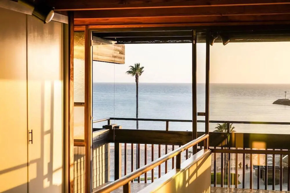 Wave House