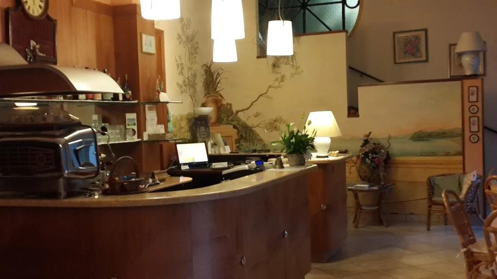 Ennesima Osteria con Alloggio - Bike Hotel