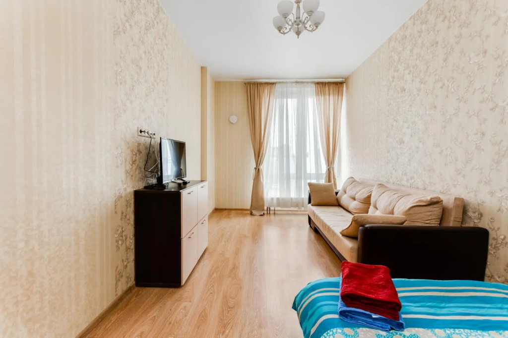 BestFlat24 (БэстФлэт24) на улице Лётная 21/1