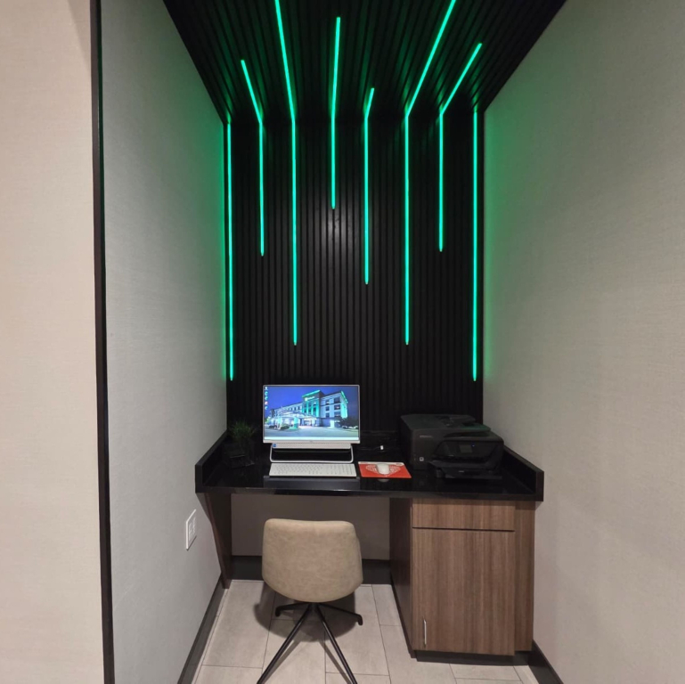 Holiday Inn Saint Louis-Fairview Heights by IHG