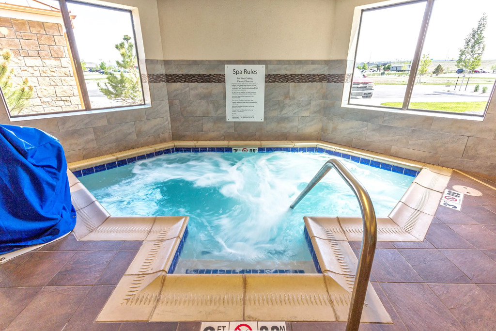 Holiday Inn Express Hotel & Suites Billings by IHG