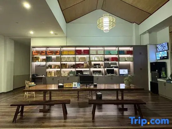 Home Inn Garden Hotel (South Railway Station, Bozhou)