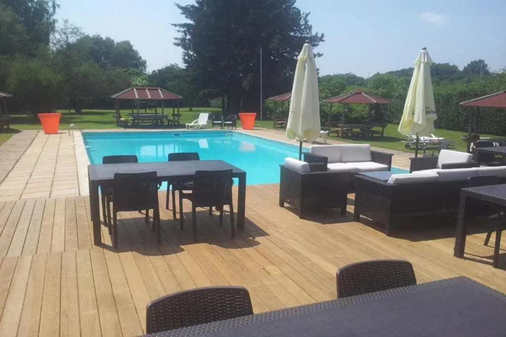 Logis Hôtel Restaurant La Vieille Ferme, Mâcon Nord