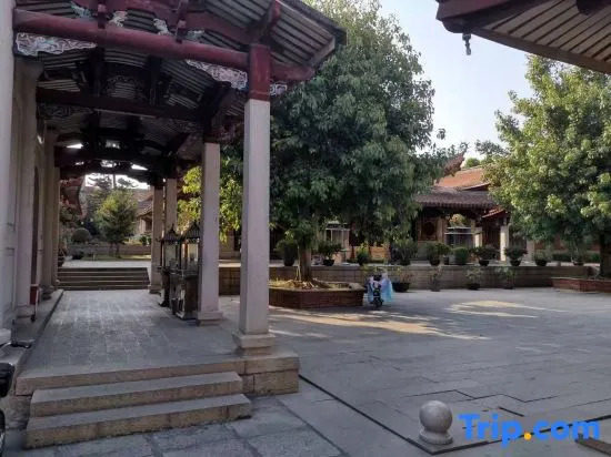 Hetang Yueshe Guesthouse