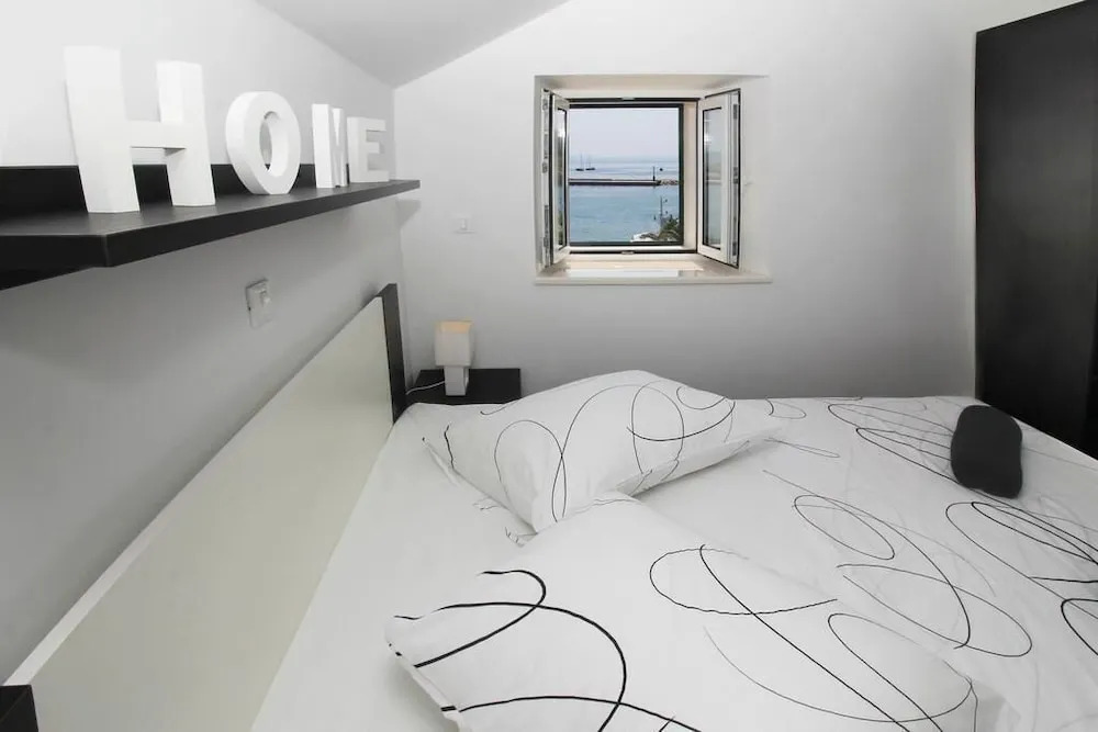 Marineta Focus Luxury Apartment