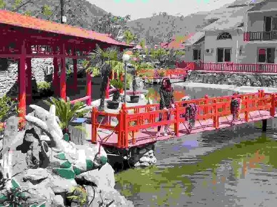 Zhoufu Manor
