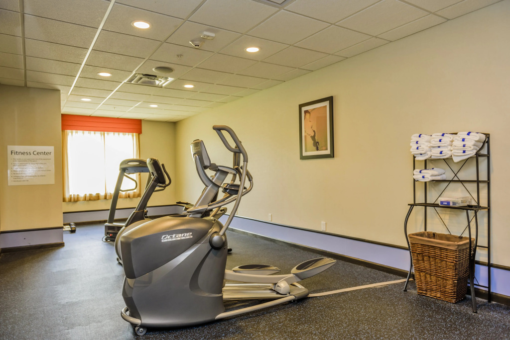 Holiday Inn Express and Suites - Bradford by IHG