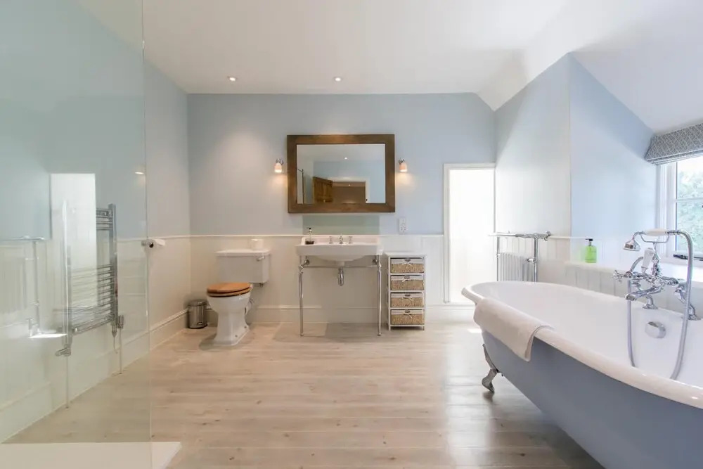 Atherstone Farmhouse & Cottage