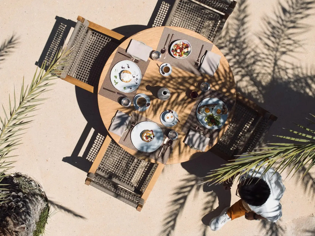 Golden Milos Beach Ηouse by Domotel