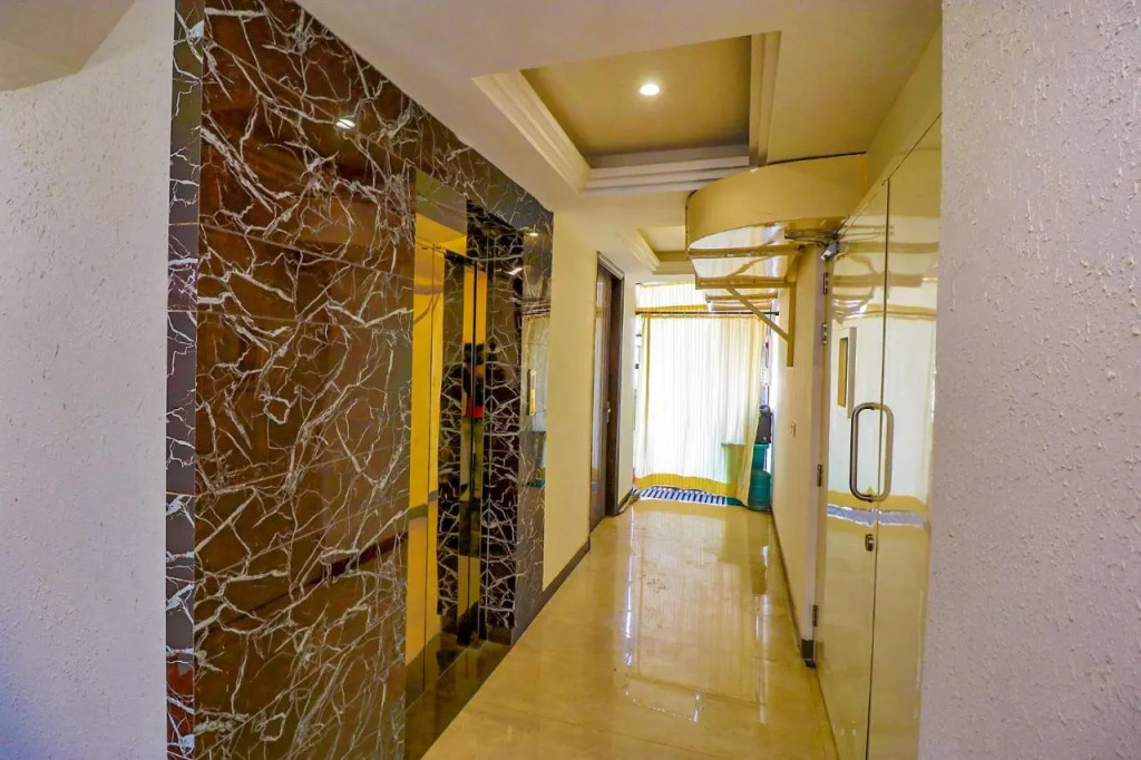 FabHotel Pitampura