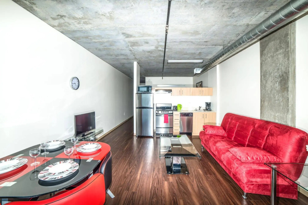 Hollywood Panorama Suites