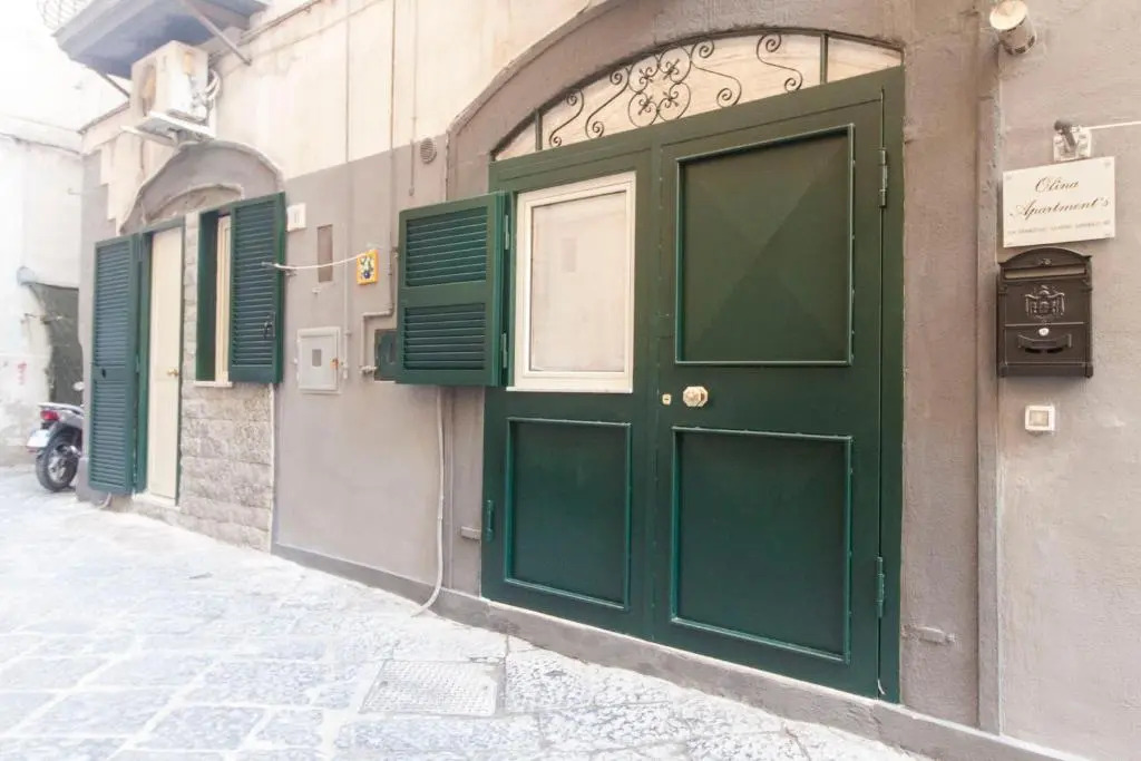 Olina Apartments