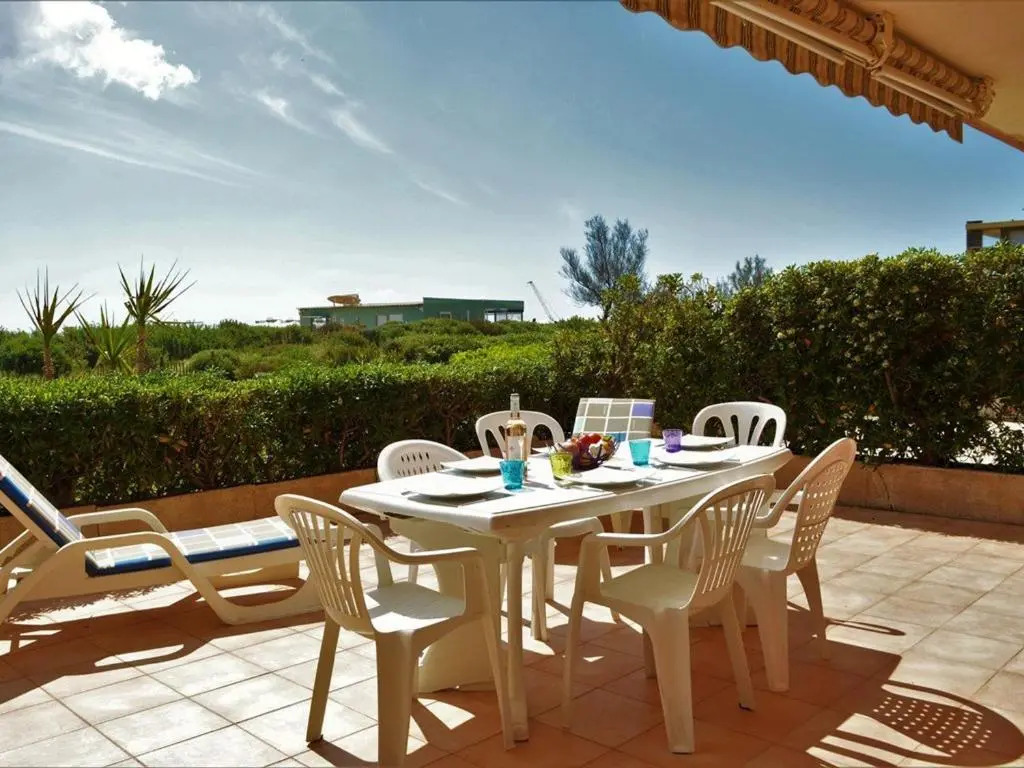 Appartement Le Lavandou, 3 pièces, 6 personnes - FR-1-251-281