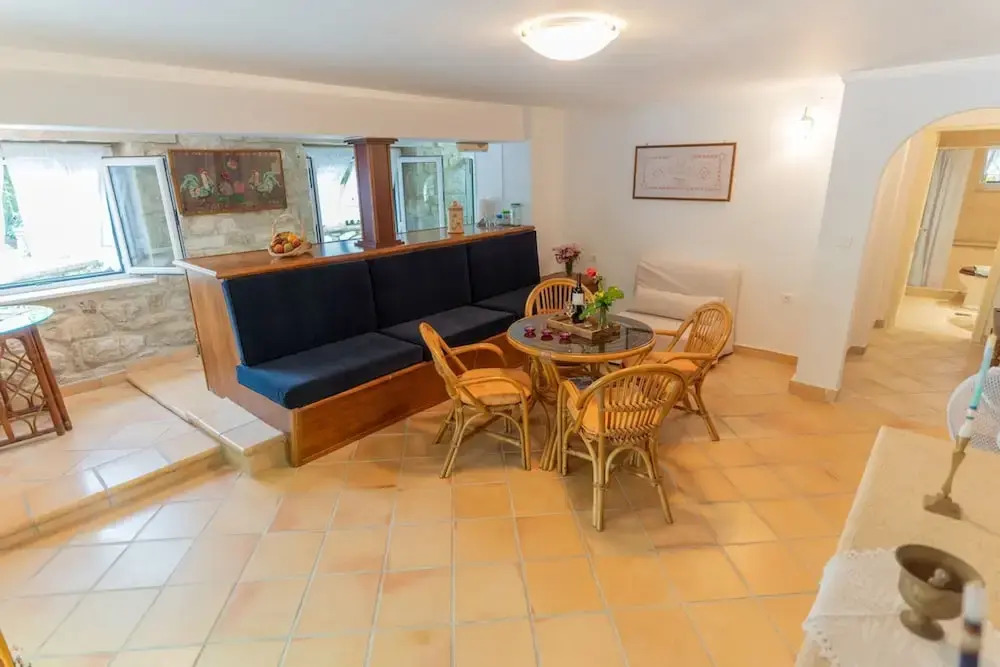 Peris Independent Stone Apartment for 3