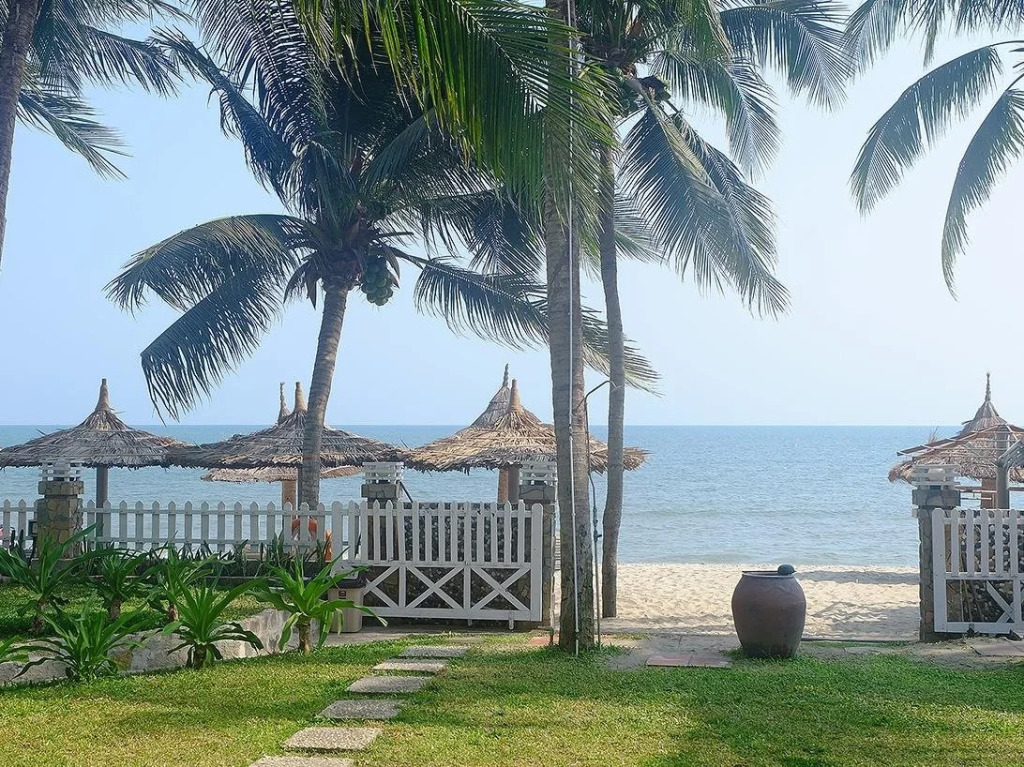 Canary Beach Resort