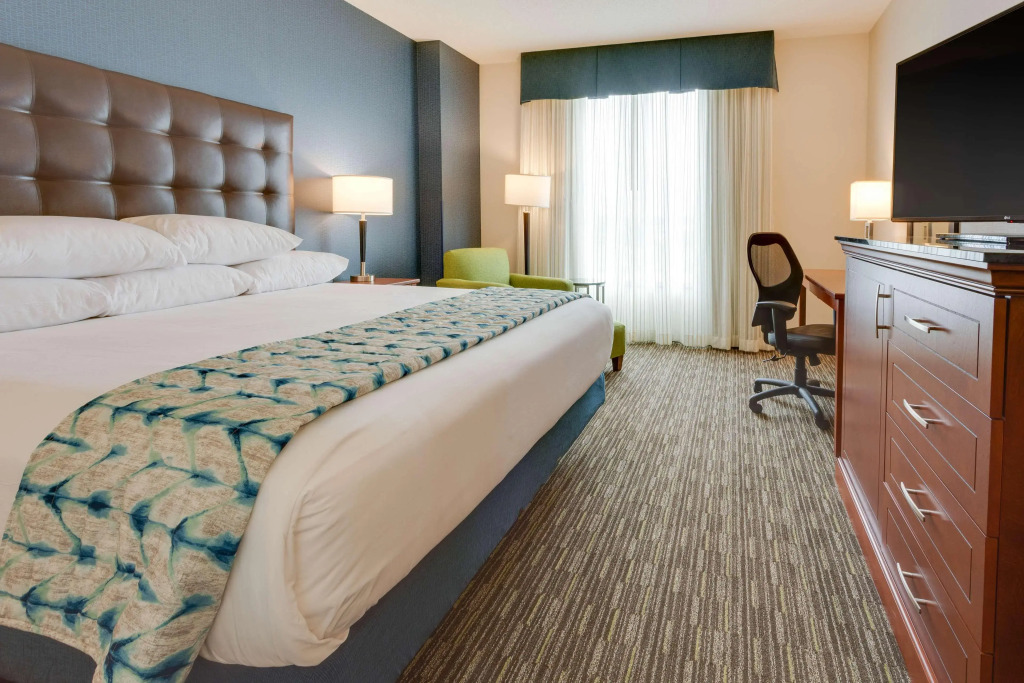 Drury Plaza Hotel Columbia East