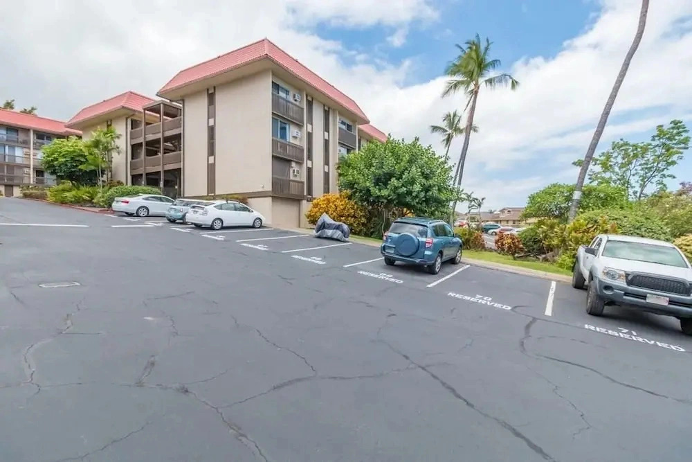 Kona Mansions#309