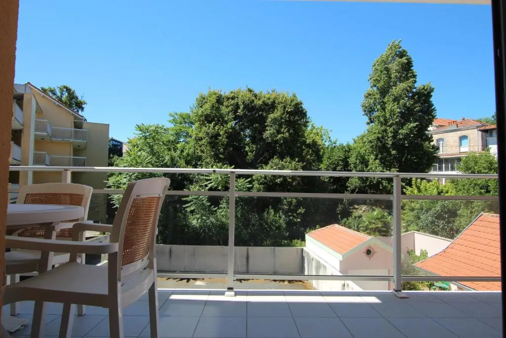 Grand Appt T2 terrasse SUD + PKG - 150m de la plage d'Eyrac