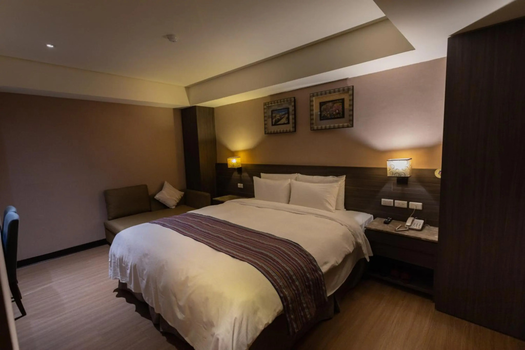 Royal Guest Hotel