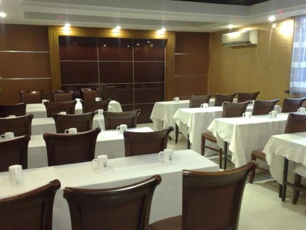 GreenTree Inn YangZhou Plaza Hotel