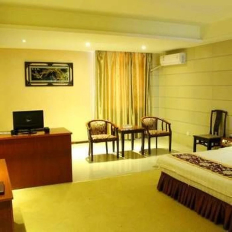 Xinhe Hotel