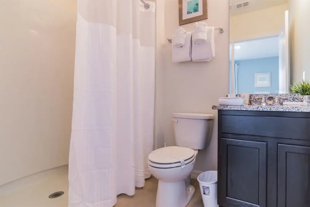 5BR Pool Home w Gameroom