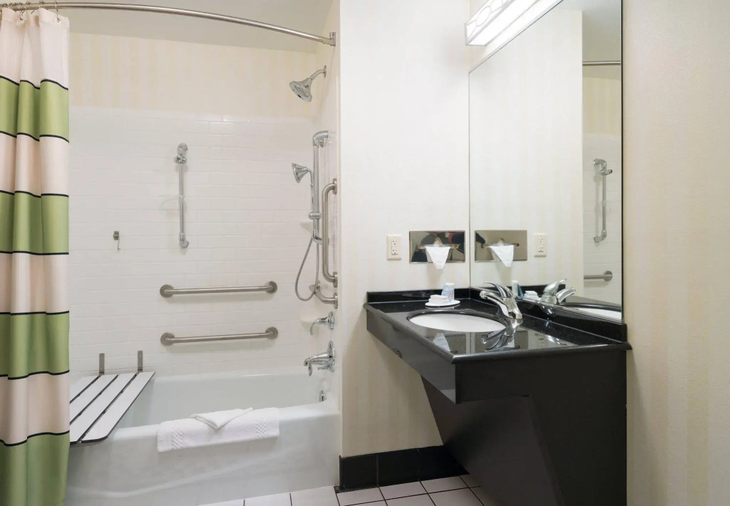 Fairfield Inn & Suites Huntingdon Route 22 Raystown Lake