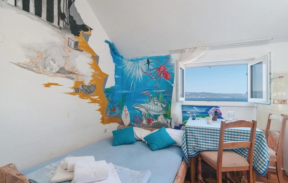 Beautiful Apartment in Omis With