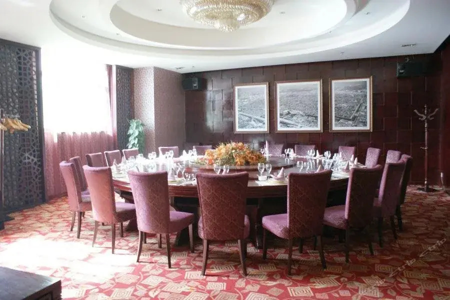 Eden International Hotel