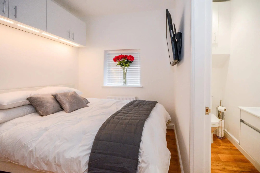 Flat 2 Front Street